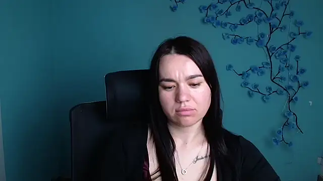 Lola_Saymyname webcam