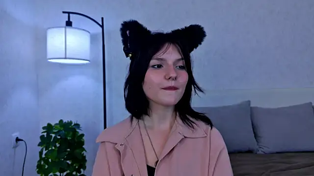 NyraVesperis webcam