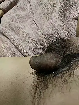 momon3333 webcam