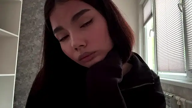 MarylnMonnier webcam