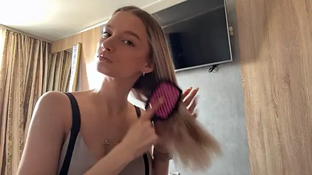Tiffany_Blom webcam