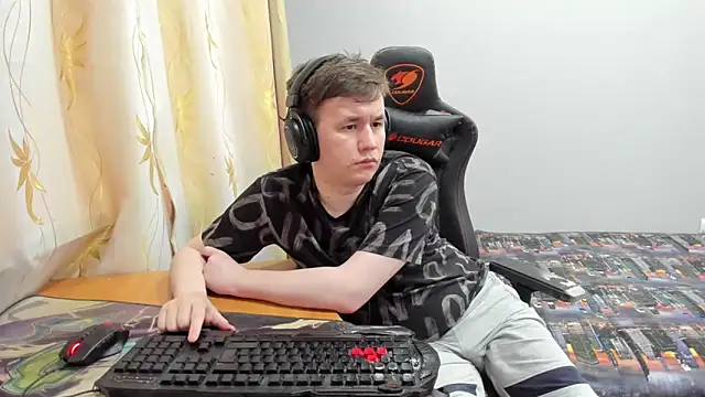 iliaskrislove webcam
