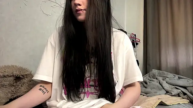 LouisePavlides webcam