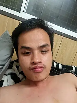 Vincentvnilove webcam