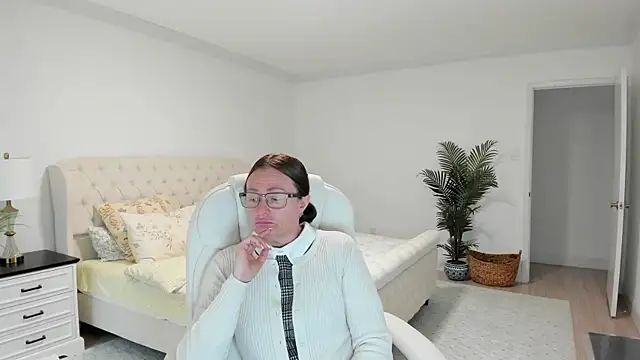 Vika73 webcam
