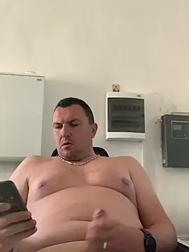 Mike8523 webcam