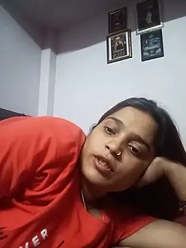 Trisha_71 webcam
