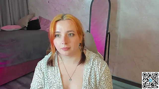 Lilli_Cass webcam