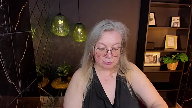 NataliMellow webcam