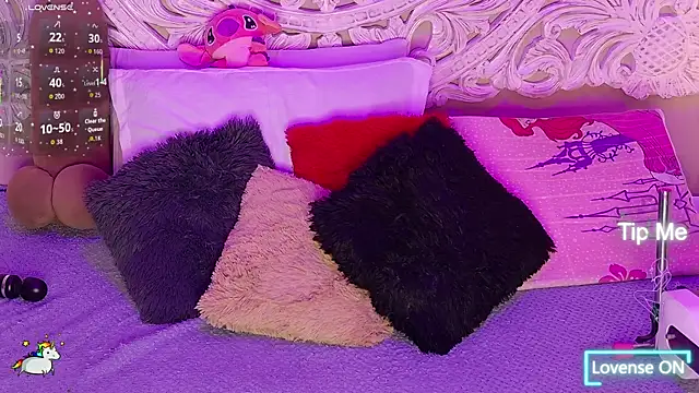 MalaikaBrown webcam