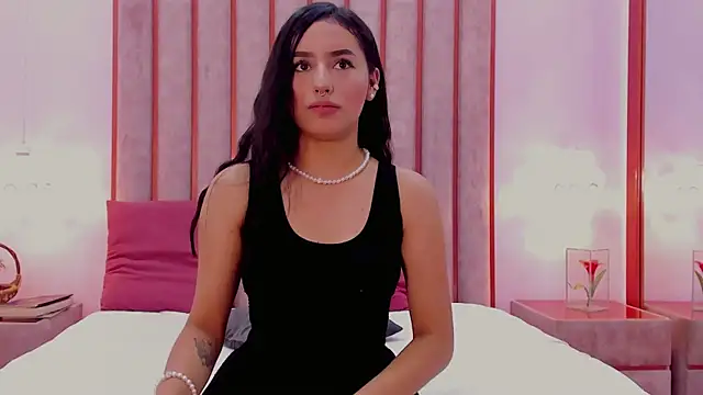 Zoe_Monrow webcam
