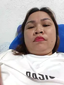 Sweetlorie_83 webcam