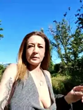 Taata89 webcam