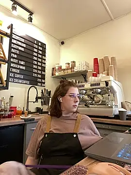 cinnabon_ webcam
