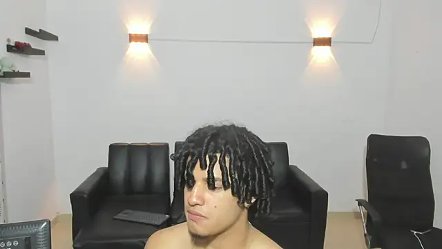 samxx_muscle webcam
