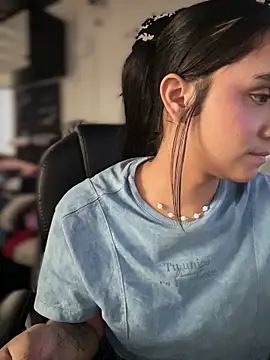 Isabella-Teen webcam