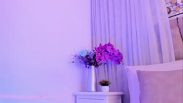 CannelaSmith webcam
