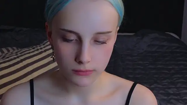 KirstinMcgeady webcam
