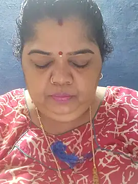 tamilthanushri webcam