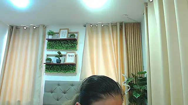 sasi_luna webcam