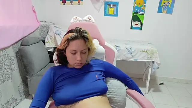 MommyMiaWs live sex cam