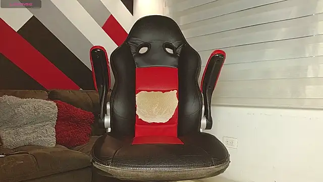 Zac_Golden webcam