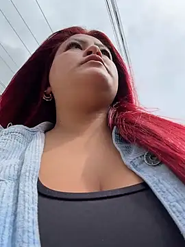 Lia-Moon77 webcam