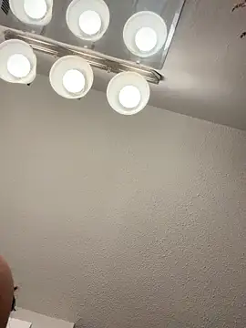 yummymommie7 webcam