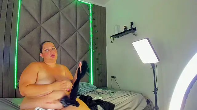 JenaCooper_ webcam