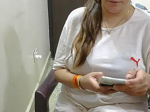 spicy_Zara webcam