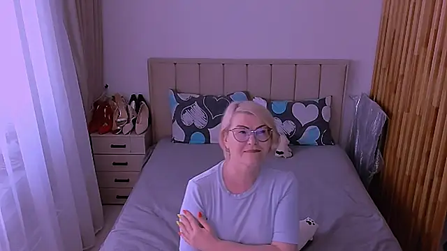 sabrinamacmarren webcam