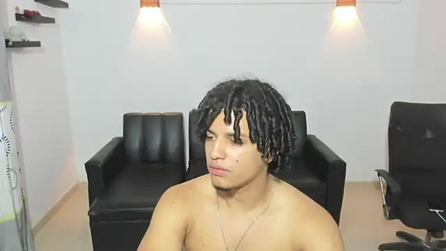 samxx_muscle webcam