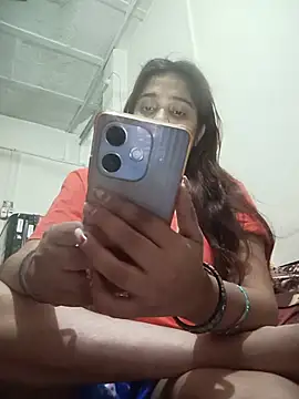Trisha_71 webcam