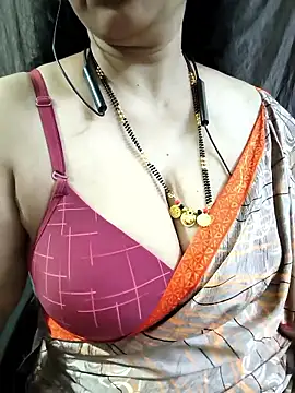 bhuvana_555 webcam