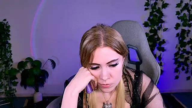 Kumiho_7777 webcam