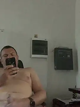 Mike8523 webcam