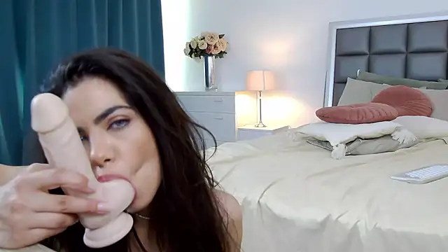 MissAngelinnaa webcam