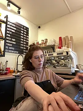 cinnabon_ webcam