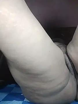 x_-hot webcam