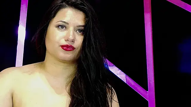 EssenaMonroe webcam