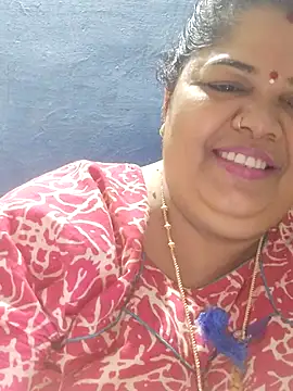 tamilthanushri webcam