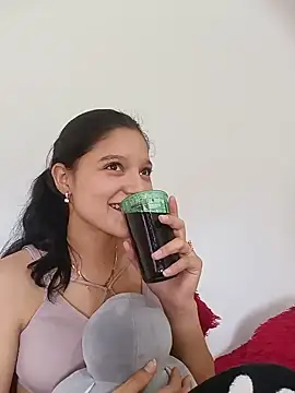 Sweet_Innocence_ webcam