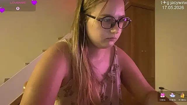 JacyWinslat webcam