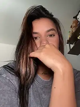 sarah_salis_ webcam