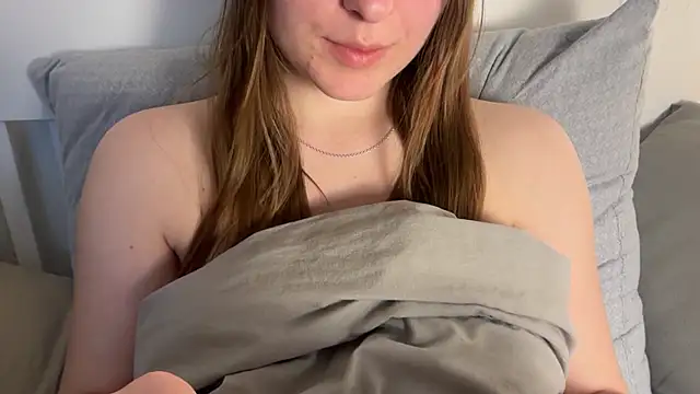 Lucyschickt webcam