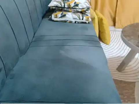 leslysexygirl webcam