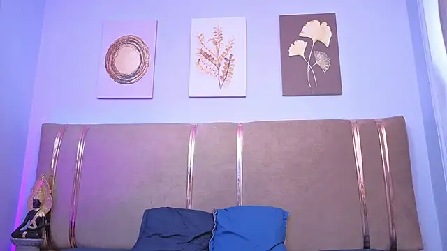 Violeta_Tepes webcam