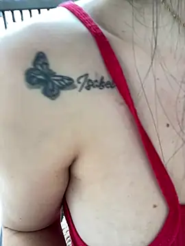 PamelaJonsom_ webcam