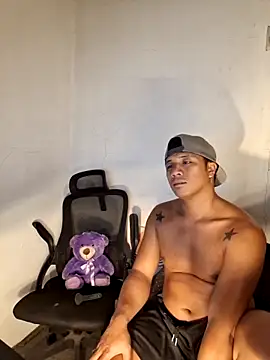Felix_Asher webcam