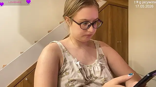 JacyWinslat webcam
